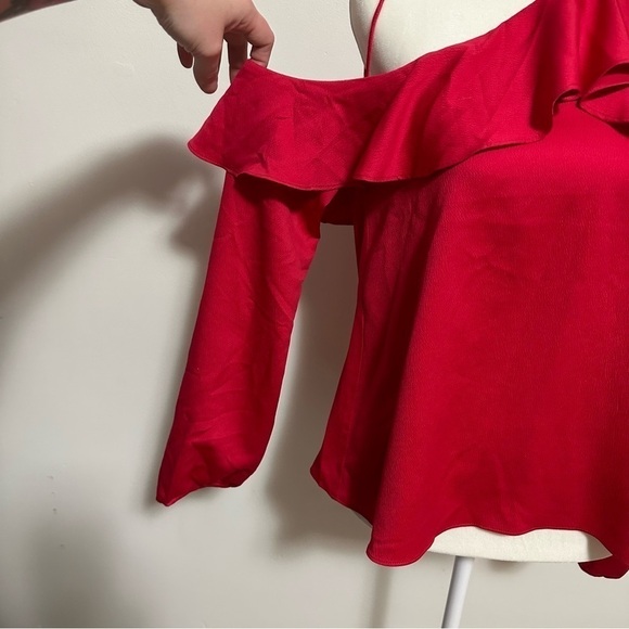 Saylor West Cold Shoulder Ruffle Blouse in Red - Picture 5 of 9